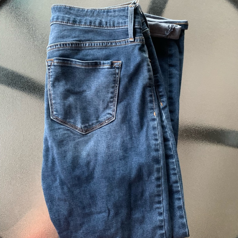 Old navy jeans, I just don’t grab anymore